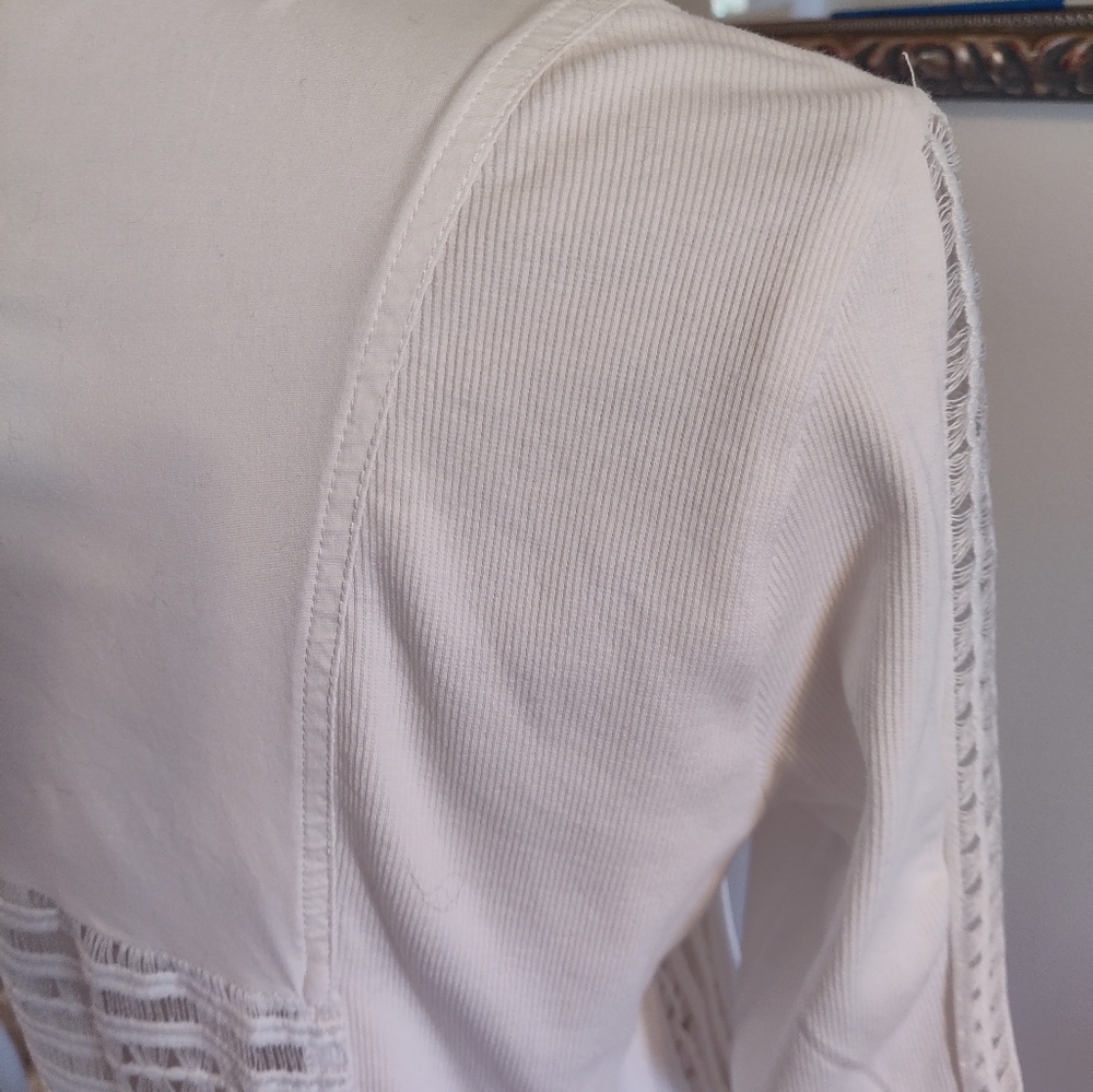Chico's Zenergy white zip light weight jacket - Picture 4 of 9
